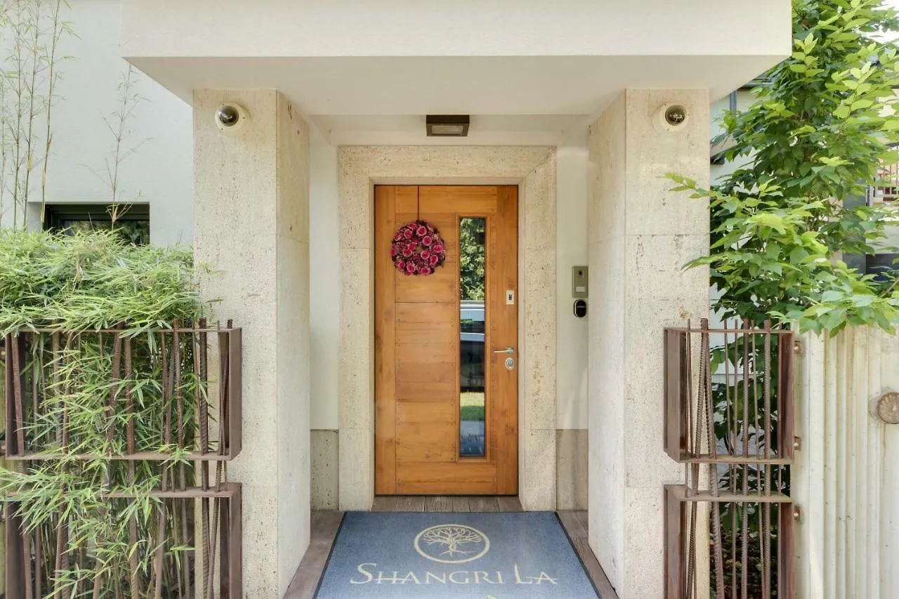 Shangri La Rooms (Adults Only) Ljubljana