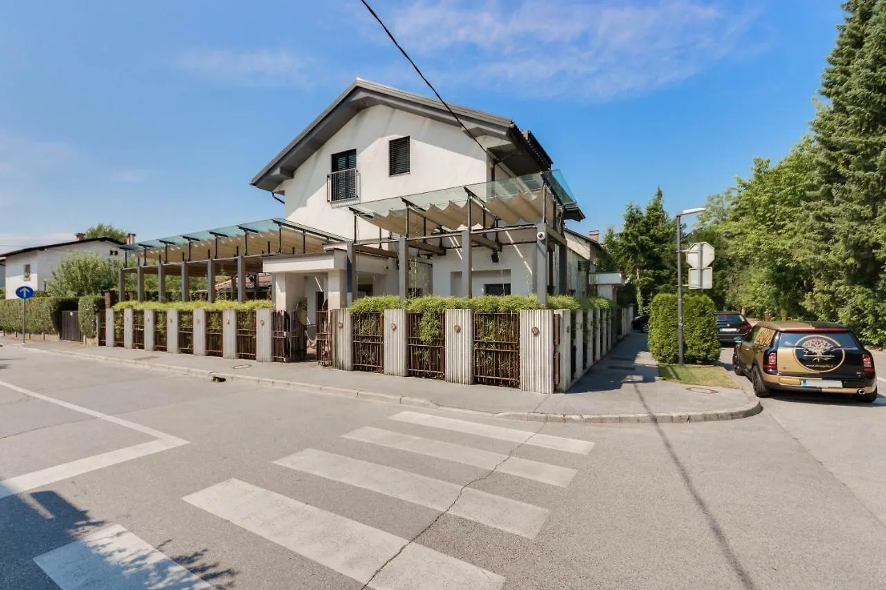 Shangri La Rooms (Adults Only) Ljubljana Slovenia